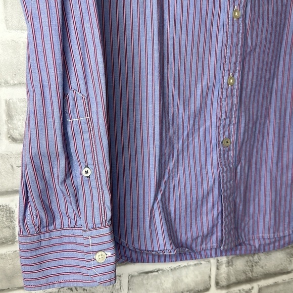 American Eagle men’s button up long sleeve shirt with front left pocket. Size M - Picture 3 of 8